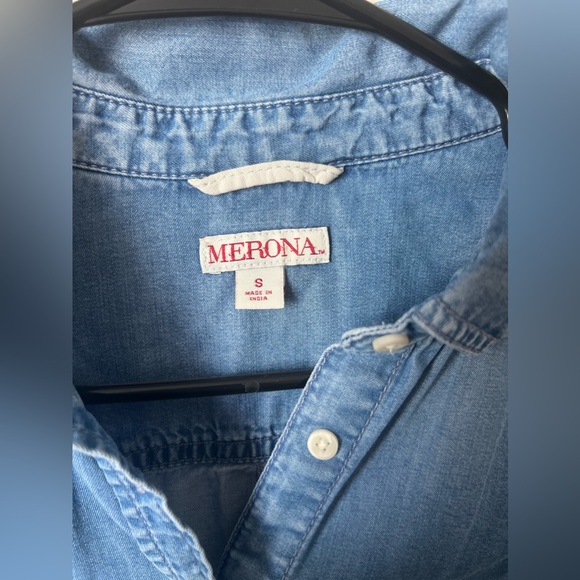 Merona  Button Up Long Sleeve Size S - Picture 2 of 5